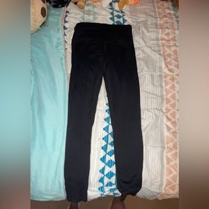 Lululemon women’s black leggings size small